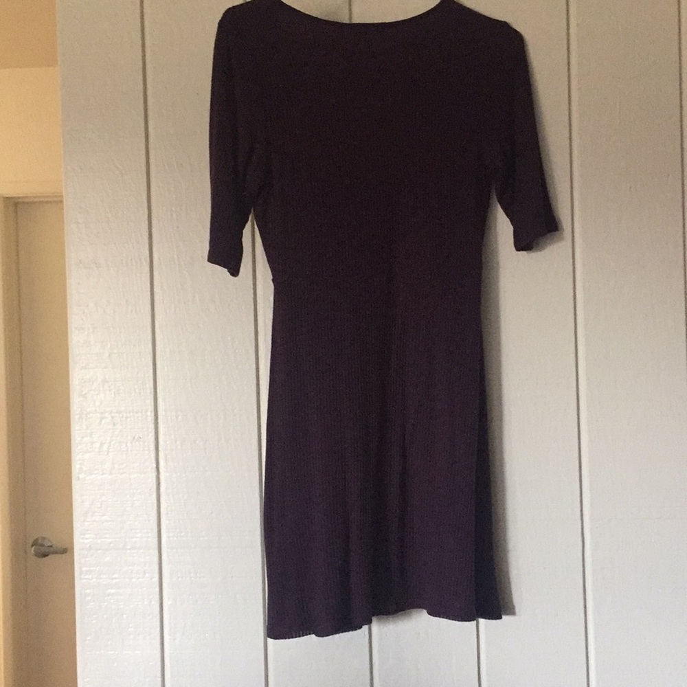 Plum dress - Picture 2 of 3